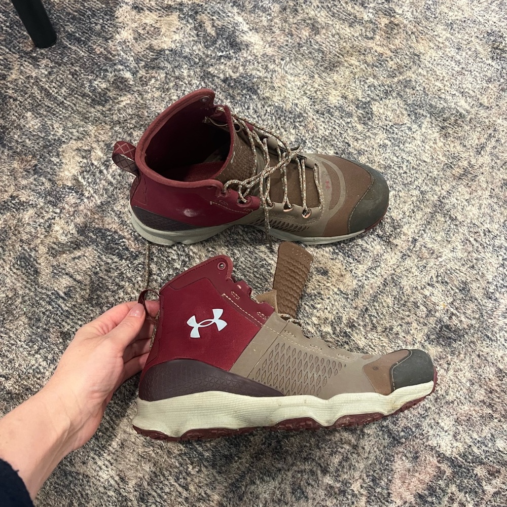 Under Armour, hiking boots